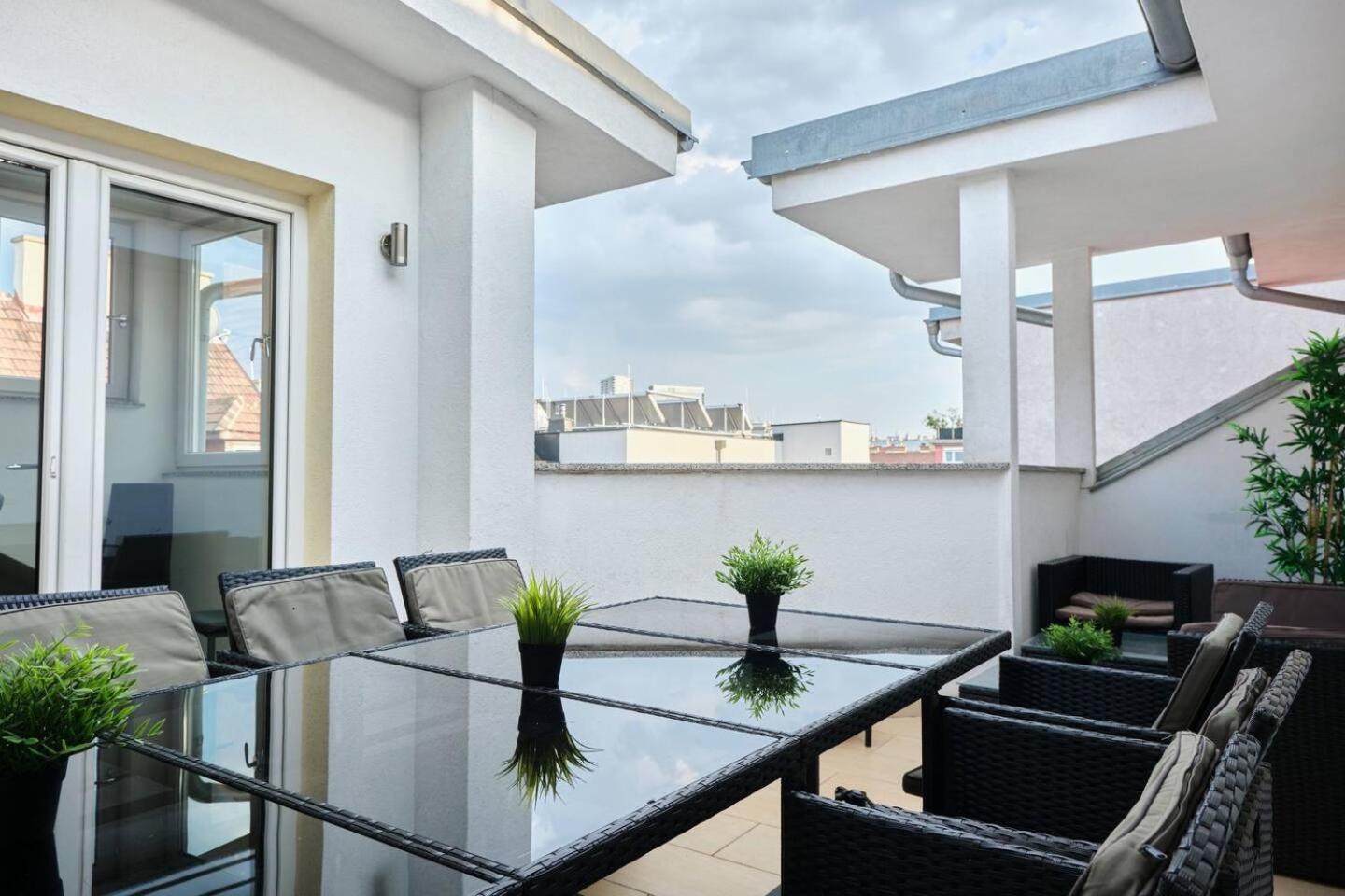 Apartments I 5 Minutes To Metro Wien Exterior foto